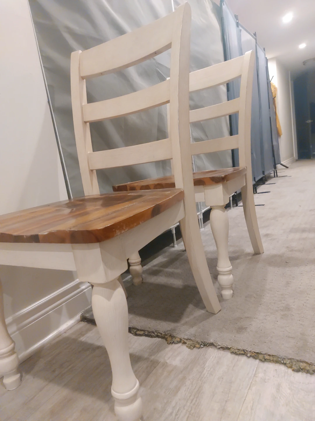 Set of 2 Farmhouse Style Dining Chairs - photo 4