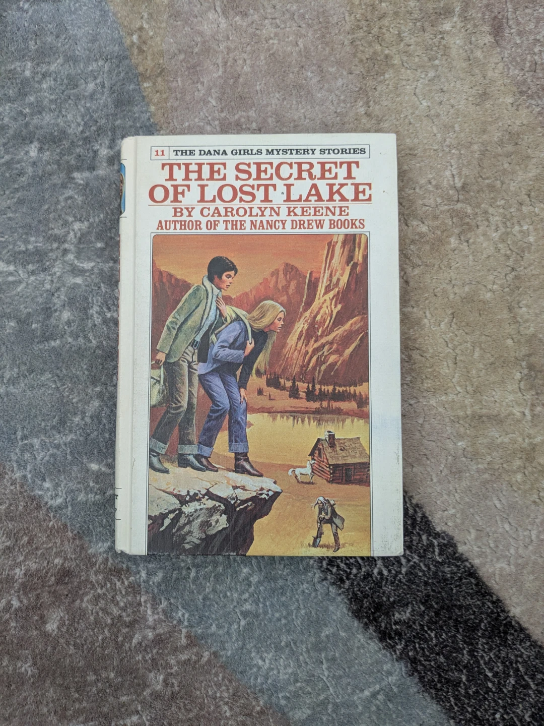 The Secret of Lost Lake by Carolyn Keene
