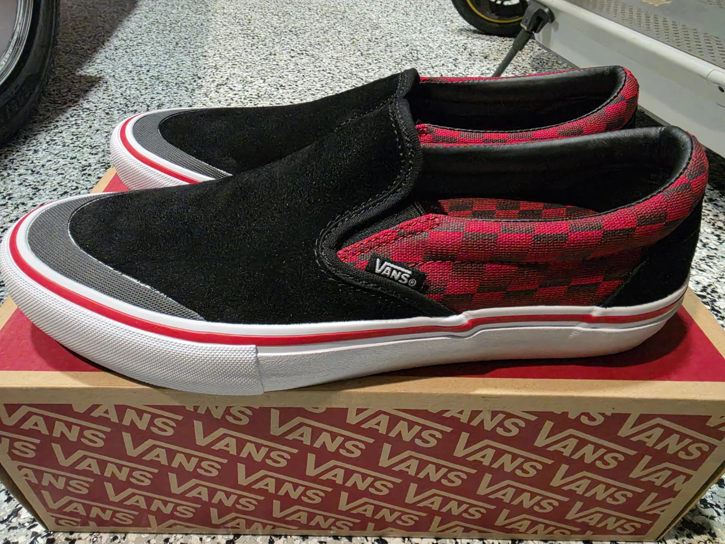 BRAND NEW Vans Slip-On Pro Baker Rowan Men's Size 10 - photo 3