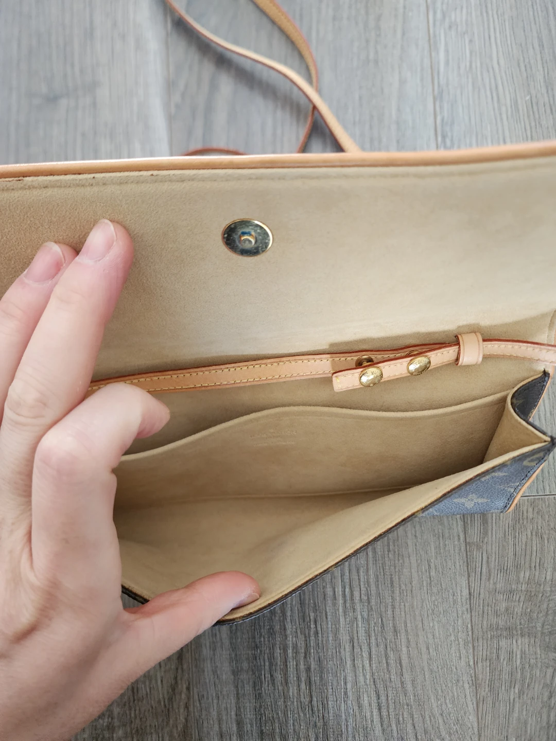 Louis Vuitton Monogram Pochette - photo 3