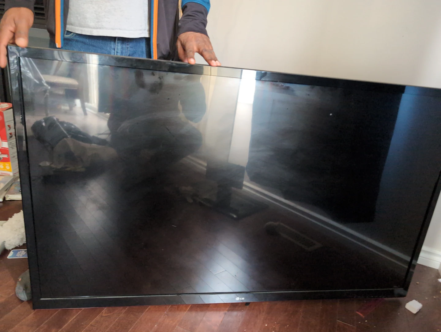 LG Flat Screen Television