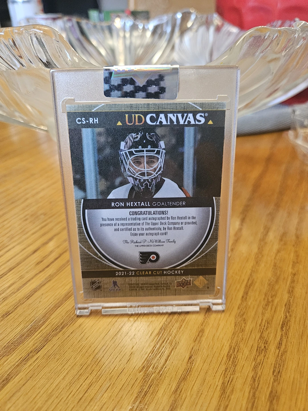 Ron Hextall UD Canvas Autographed Hockey Card - photo 2