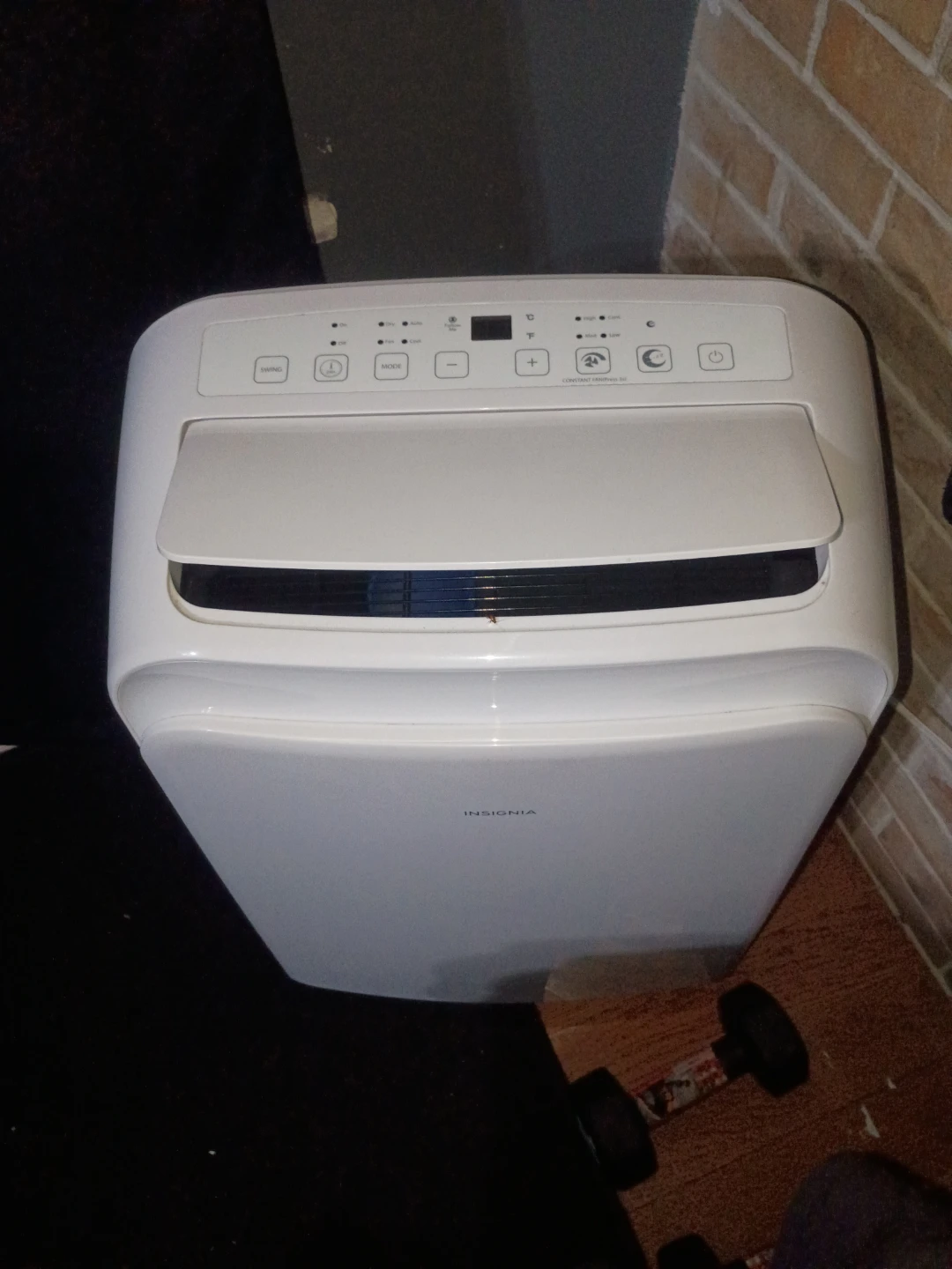 Insignia Portable Air Conditioner - photo 3