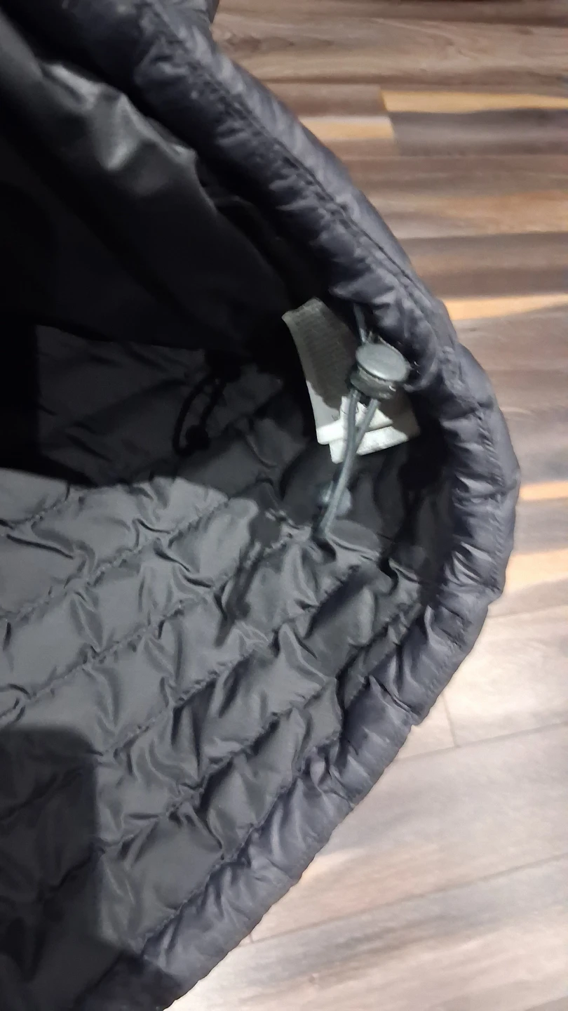 Helly Hansen Black Hooded Puffer Jacket - photo 3