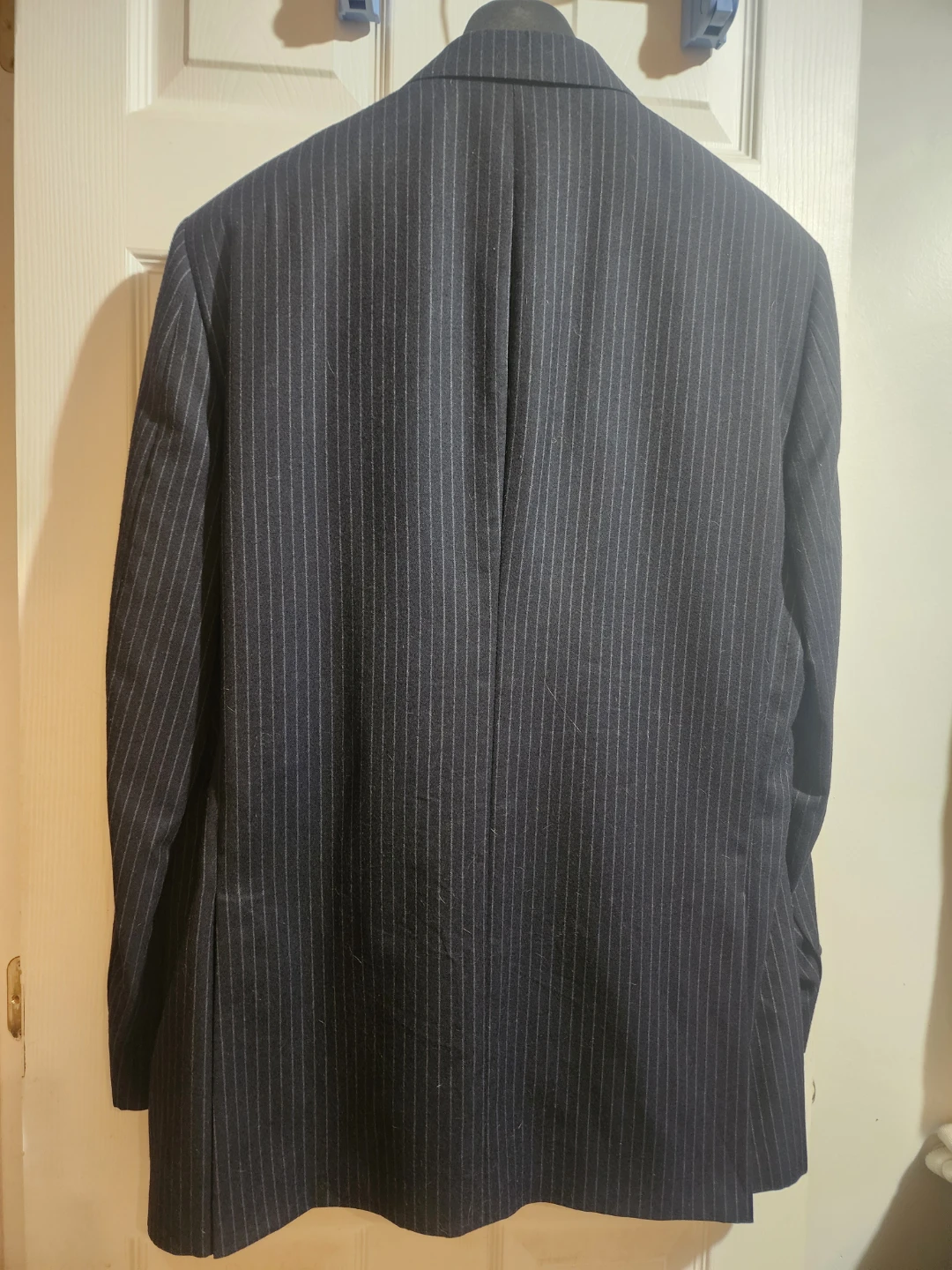 Super 100  Navy Blue Pinstripe Suit 42/36R - photo 2