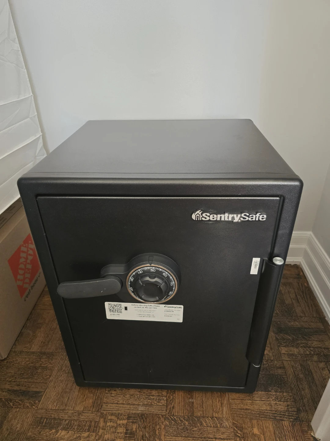XXL Steel Sentry Safe - photo 2