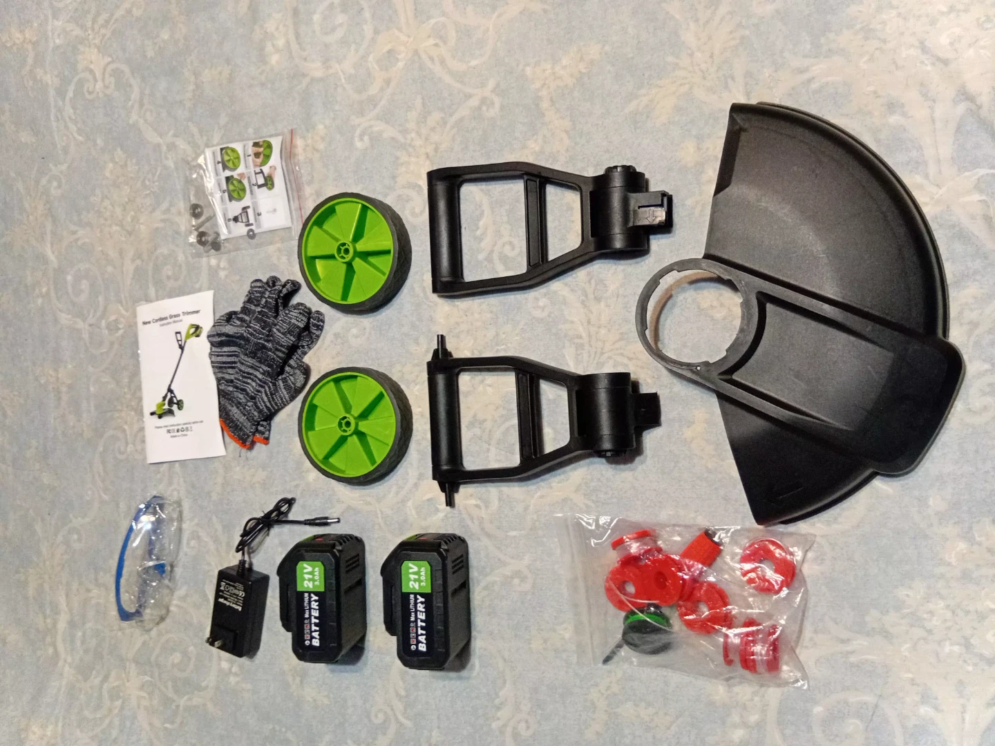 New Cordless Grass Trimmer with 2 Batteries - photo 2