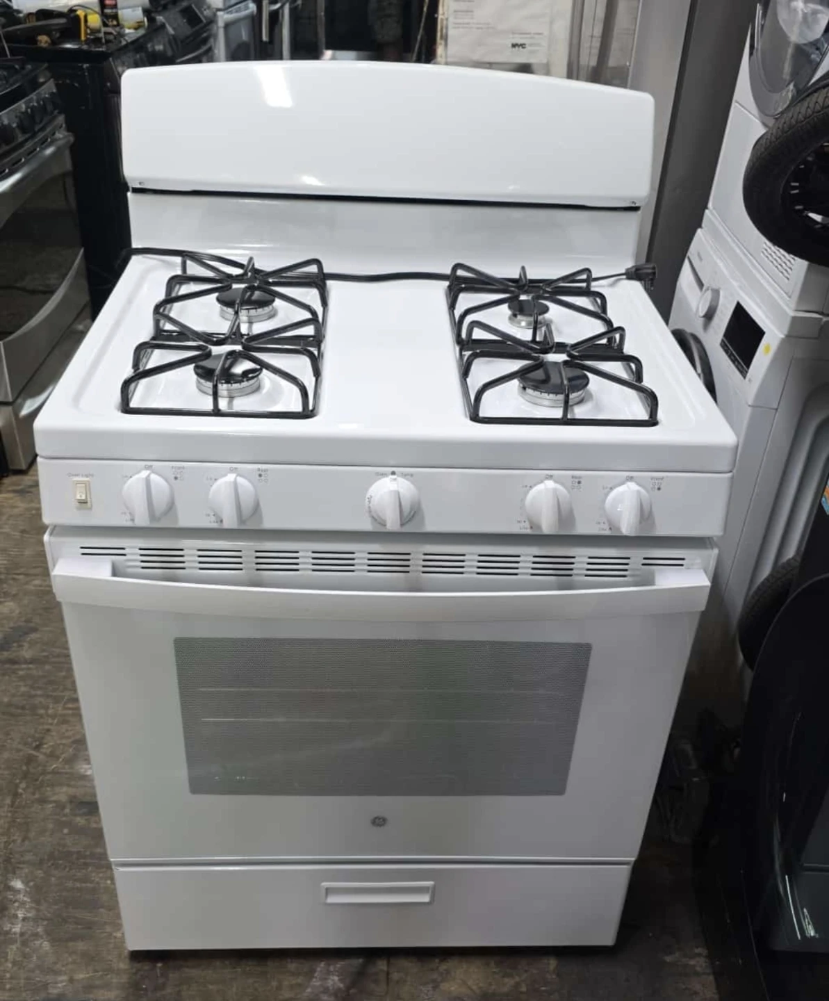 GE 30in White Gas Range Stove