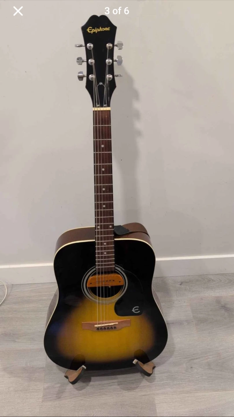 Acoustic guitar with pickup