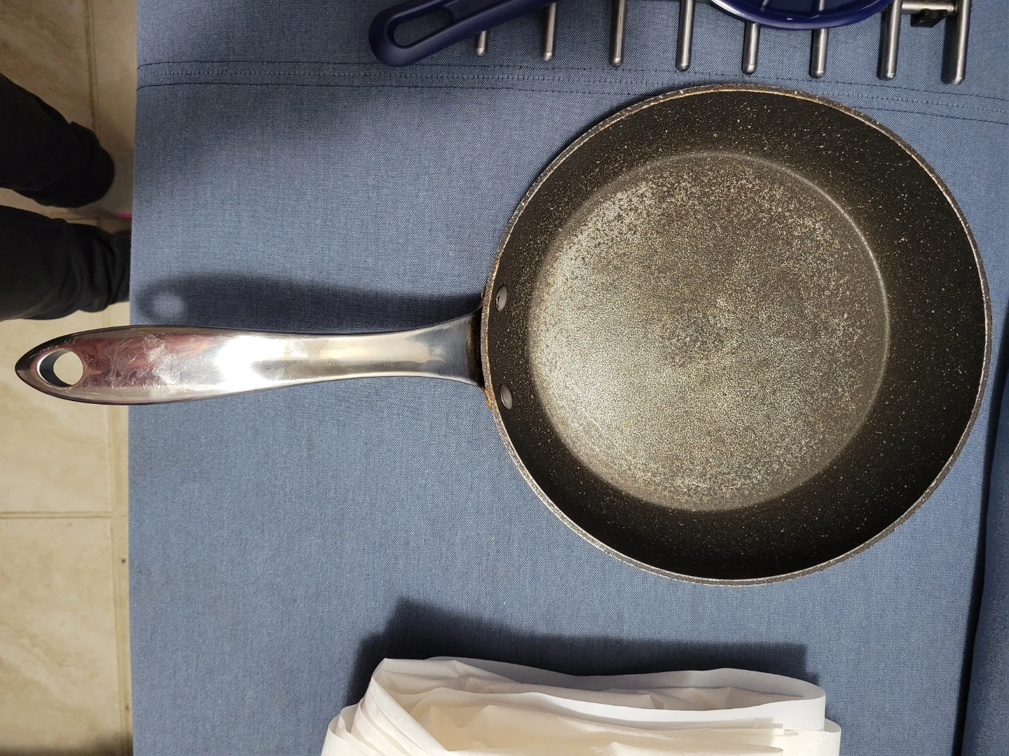 Heritage The Rock Frying Pan