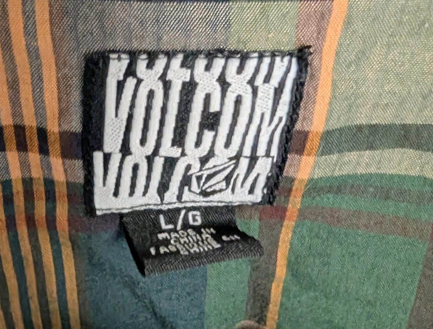 Volcom Plaid Button-Down Shirt - Men's Large - photo 2