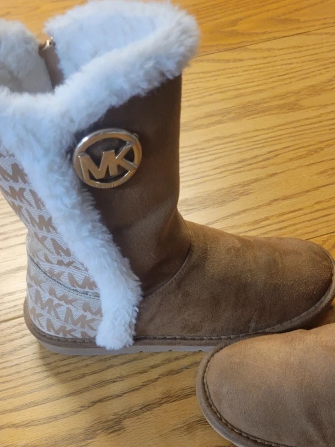 Michael Kors Tan Faux Fur Boots - photo 2