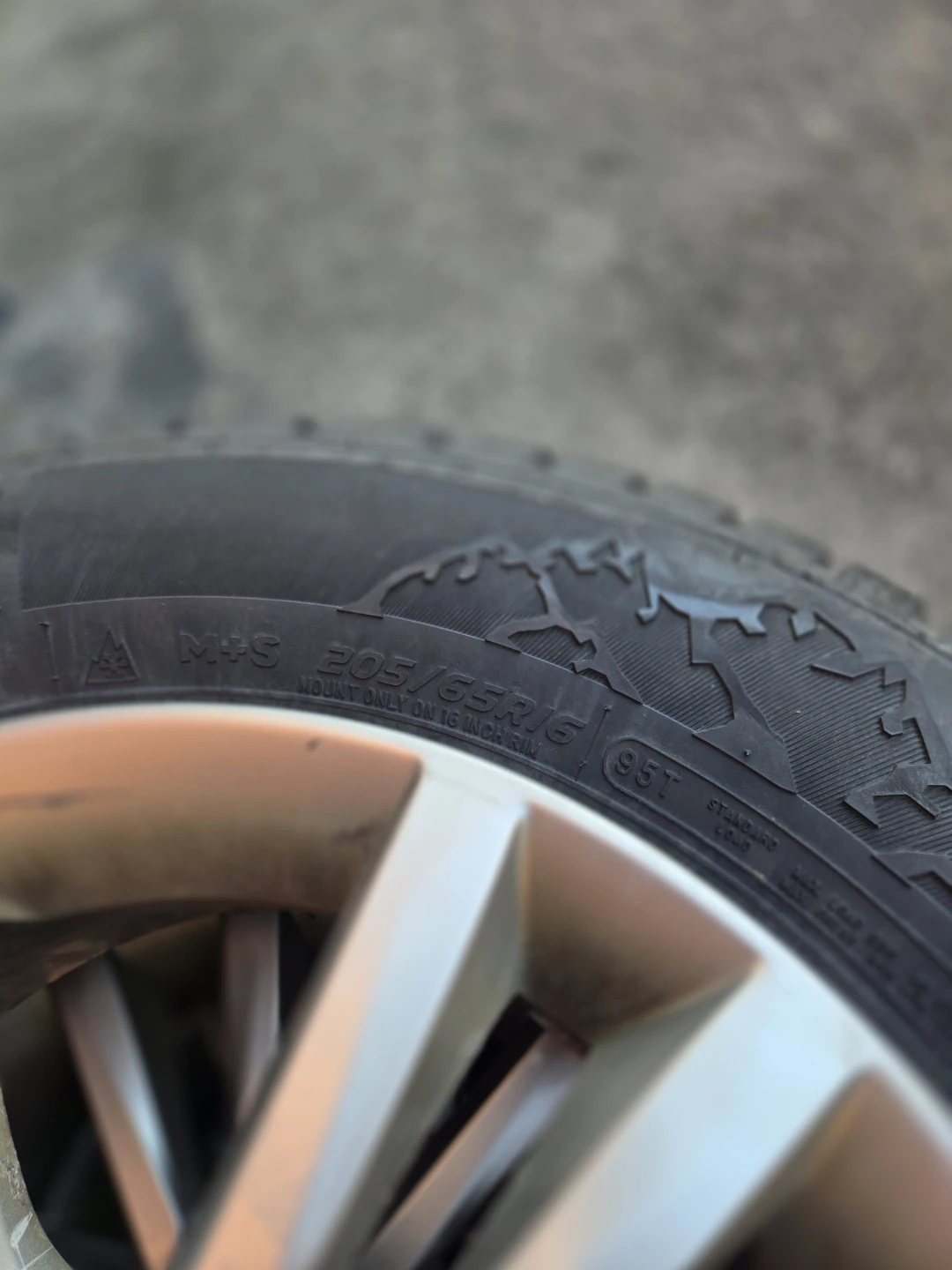 Winter Tires - Hercules 205/65R16 on 16"Rims (Nearly New) - photo 2