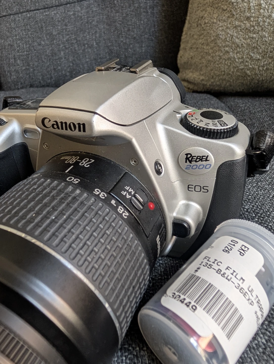 Canon Rebel 2000 - 35mm SLR - photo 2