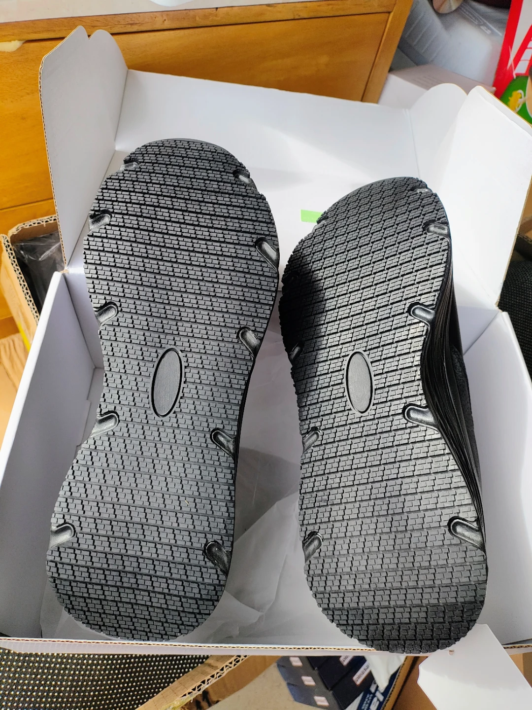 NINGO Non Slip Slip on Chef Kitchen Shoes Men Black Size 11.5 - photo 2