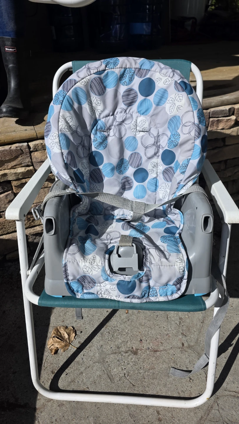 Safety 1st Foldable High Chair