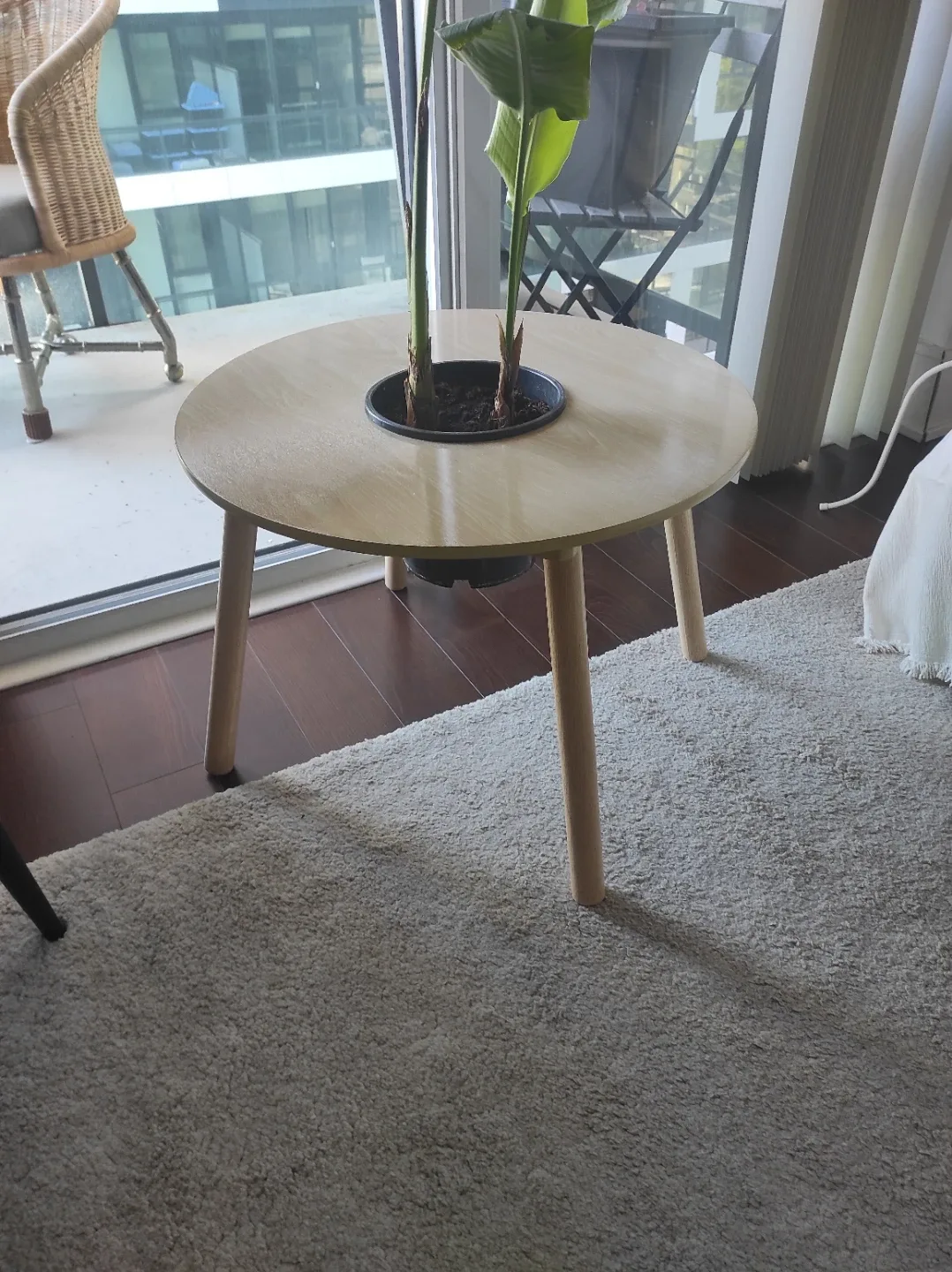 Round plant pot side table - photo 2