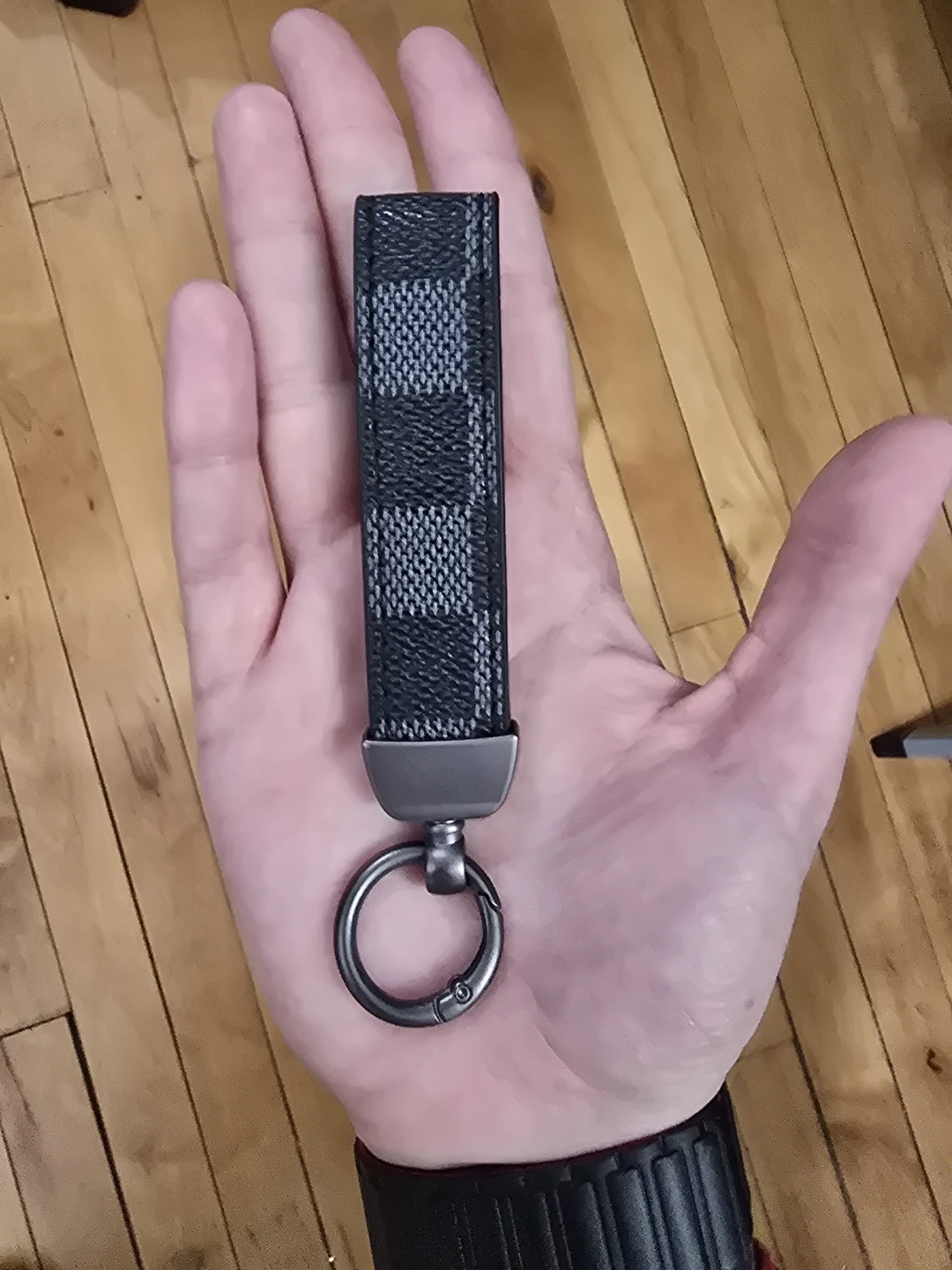 🏈 Graphite Key Pouch Strap