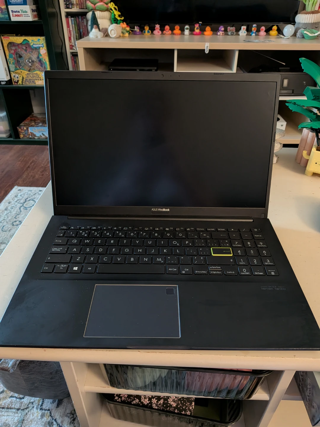 ASUS VivoBook Laptop with Mouse and Charger - photo 2