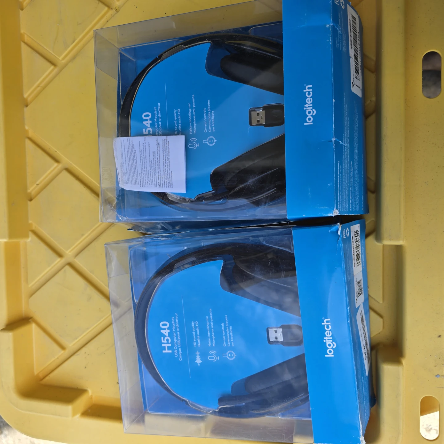 New Logitech H540 USB Computer Headsets - photo 2