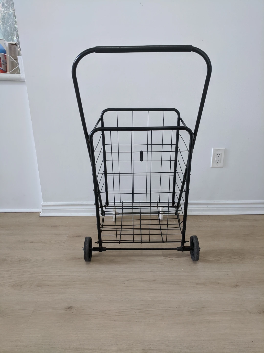 Big Black Metal Shopping Cart - photo 3