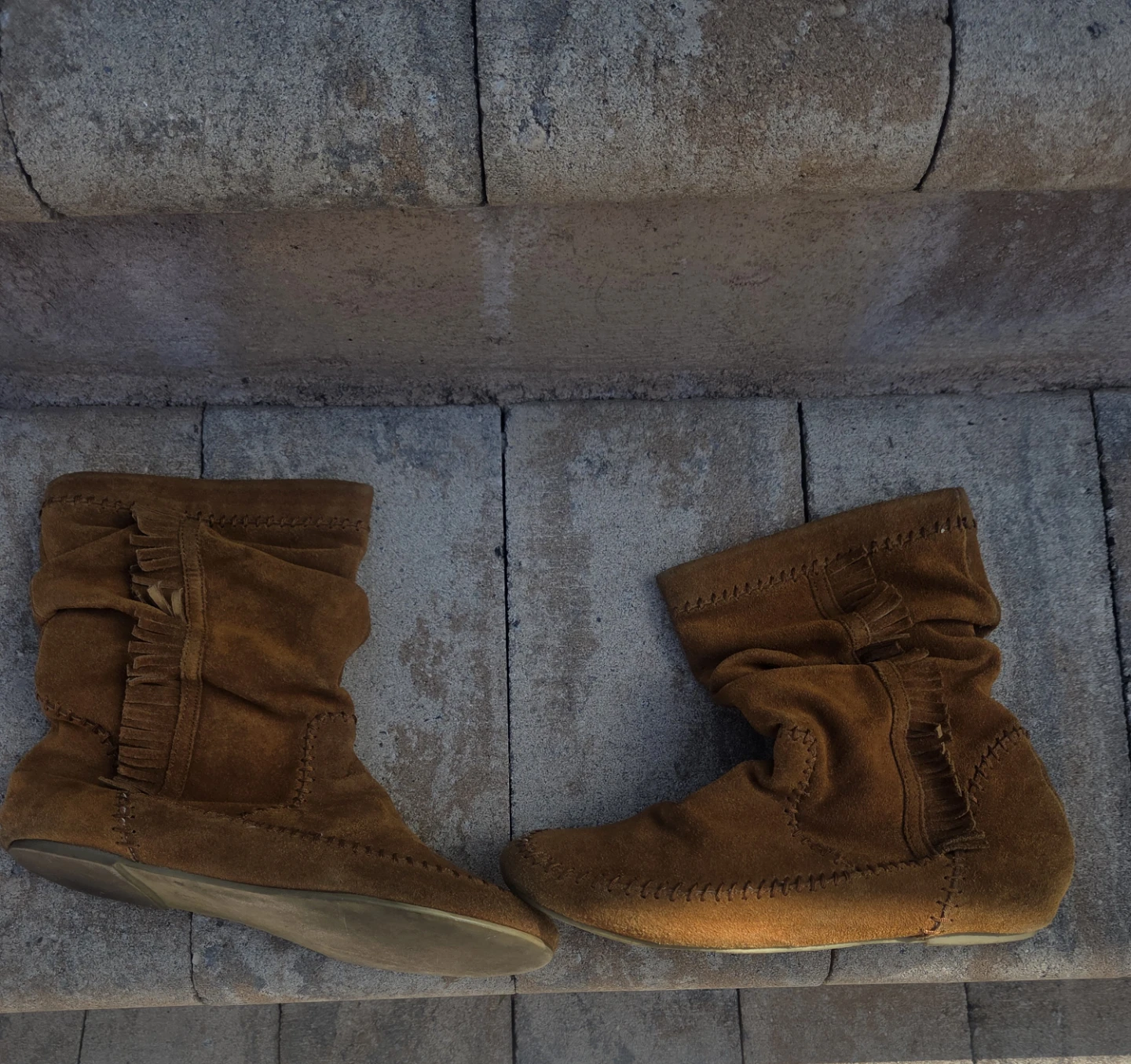 Chinese Laundry Suede Moccasin Boots - photo 5