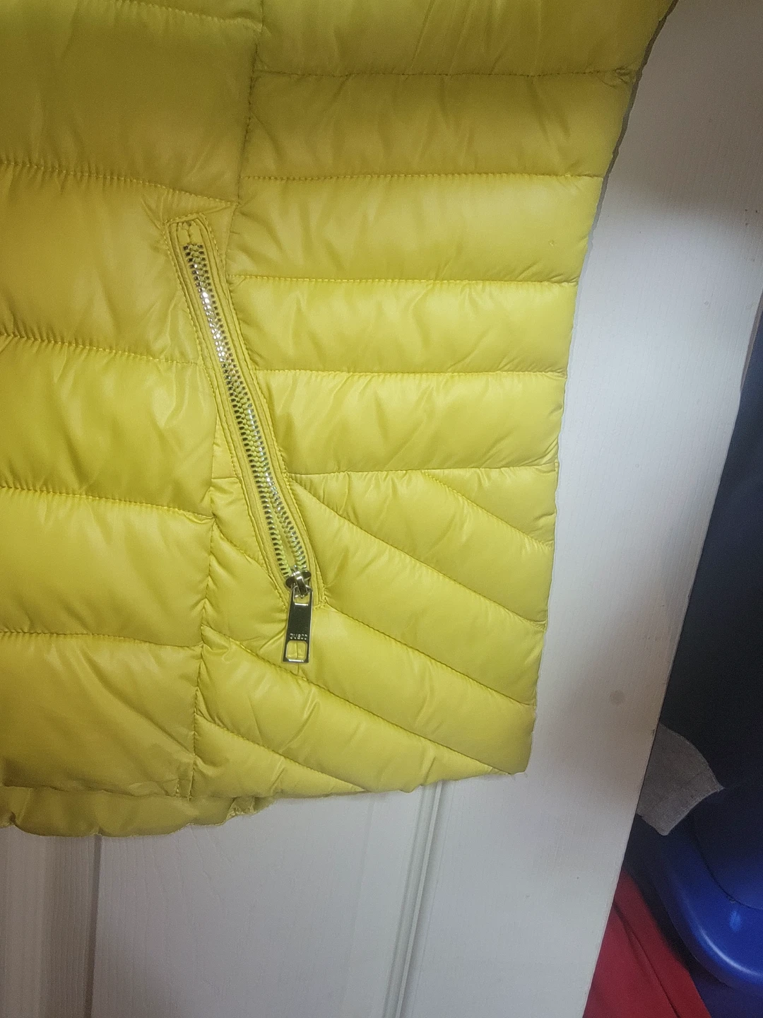 Guess Yellow Puffer Jacket - photo 4