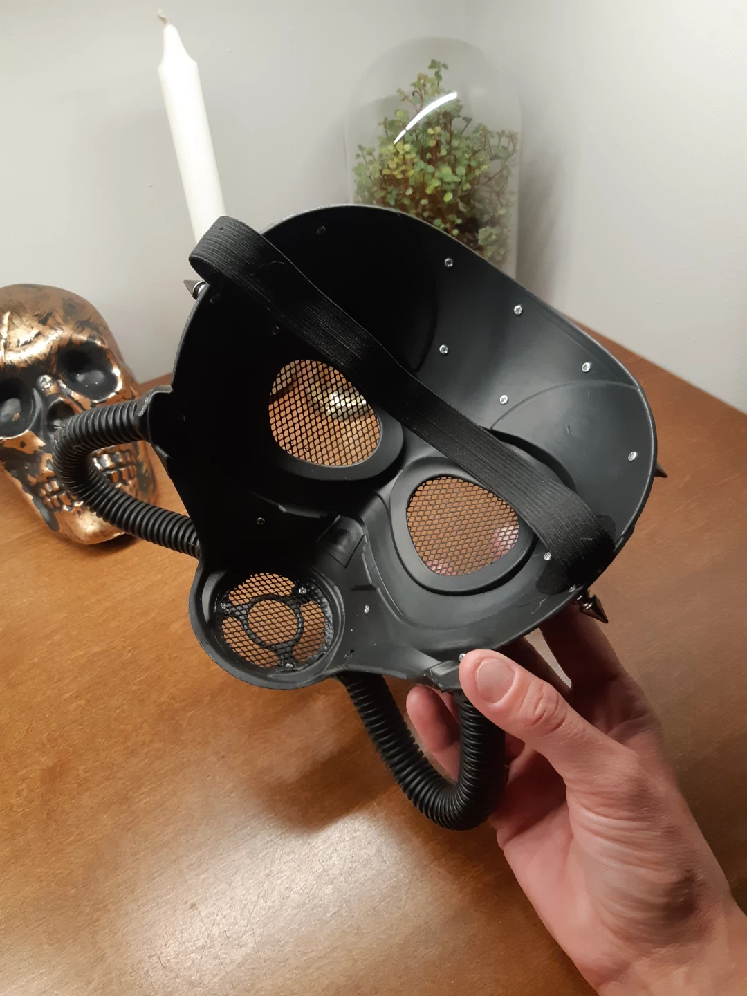 studded steampunk submarine-style halloween gas mask - photo 5