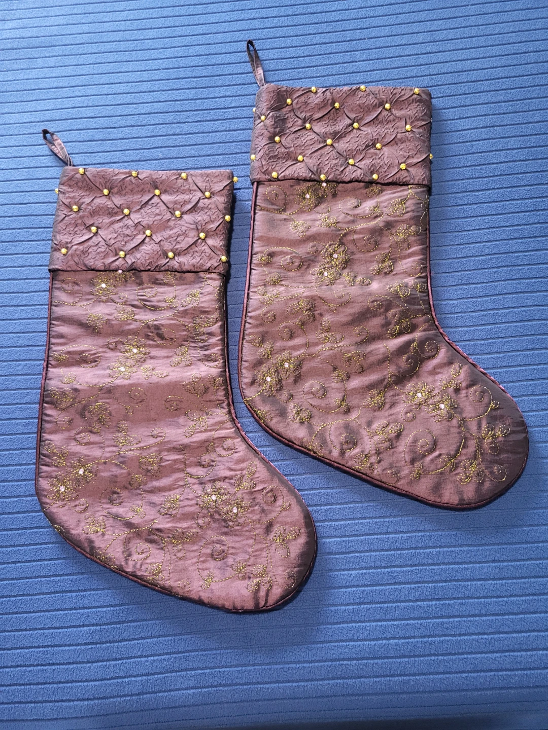 Christmas Stockings and Tree Skirt Set - photo 4
