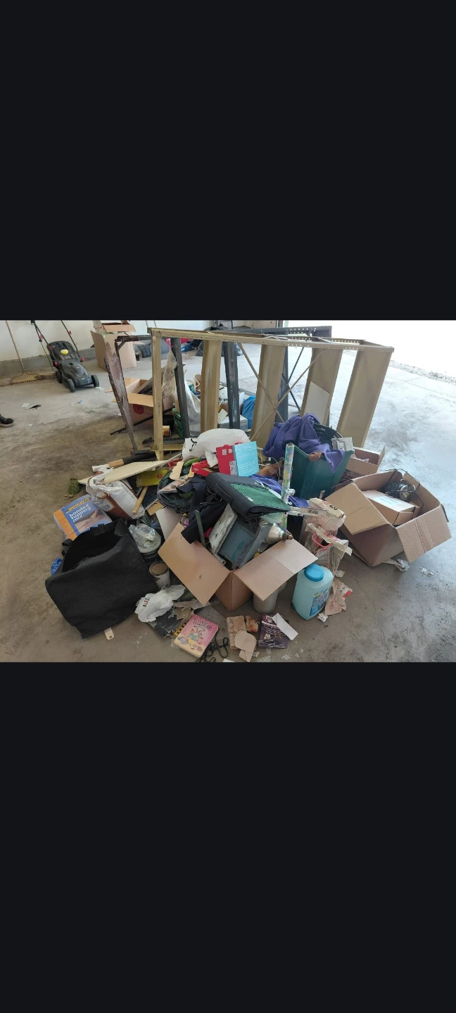 Garbage/junk/waste Removal - photo 2