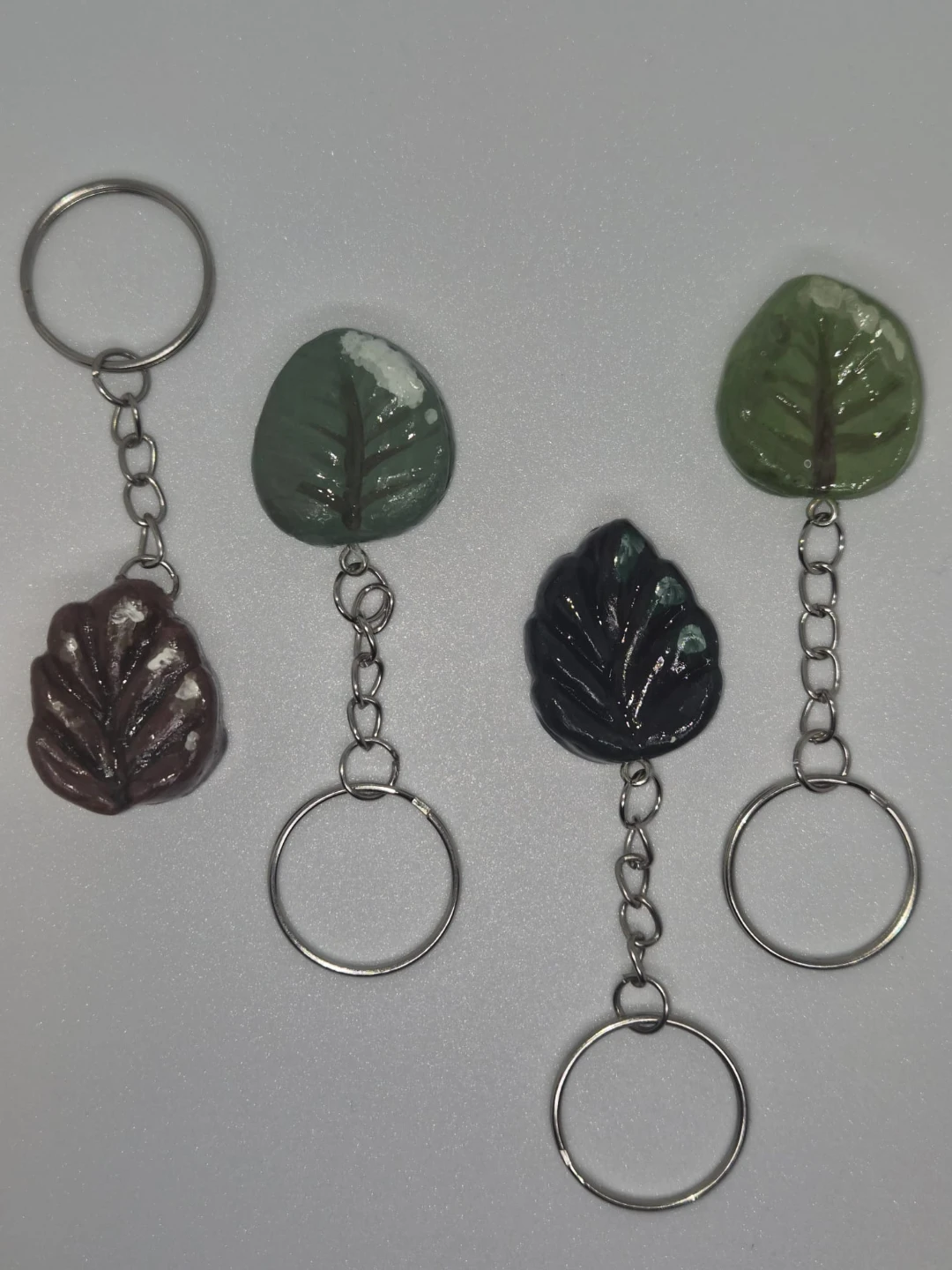 Handmade Flower and Leaf Keychains - Set of 10 - photo 2