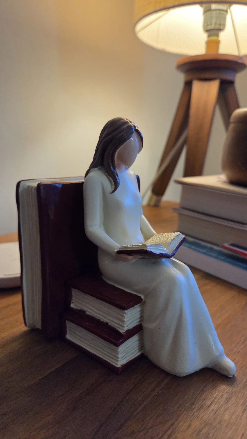 Woman Reading Book Figurine – Bookend Style Decor *new