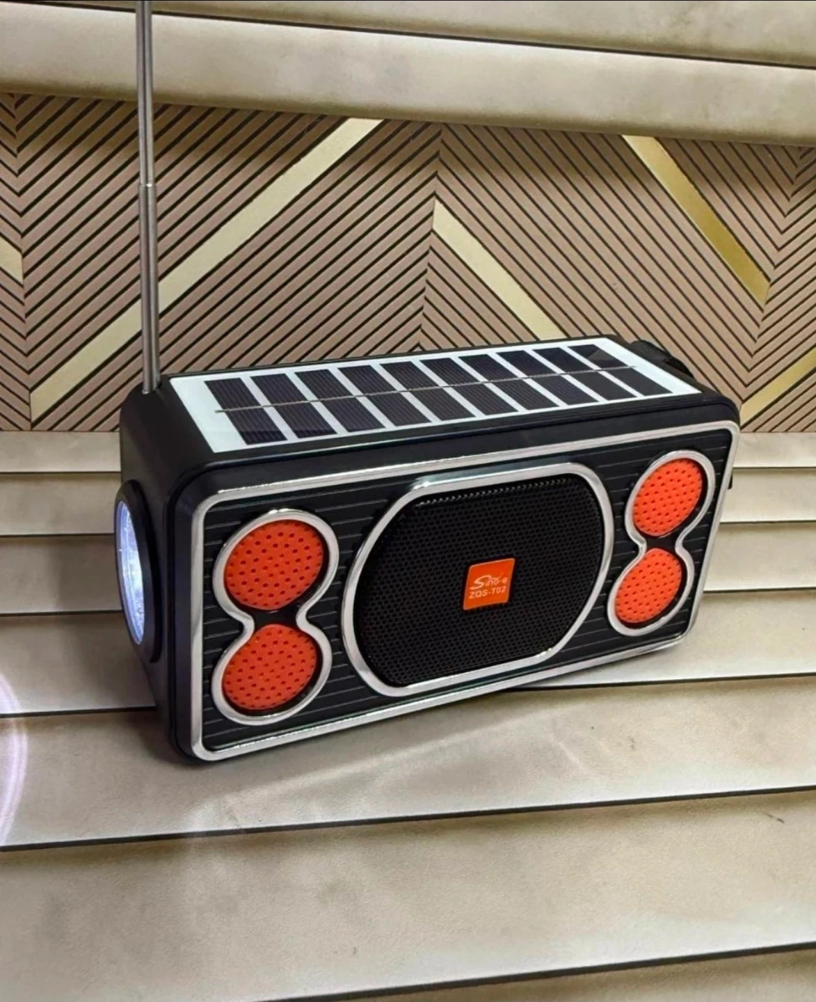 Solar Portable Speaker 🏈