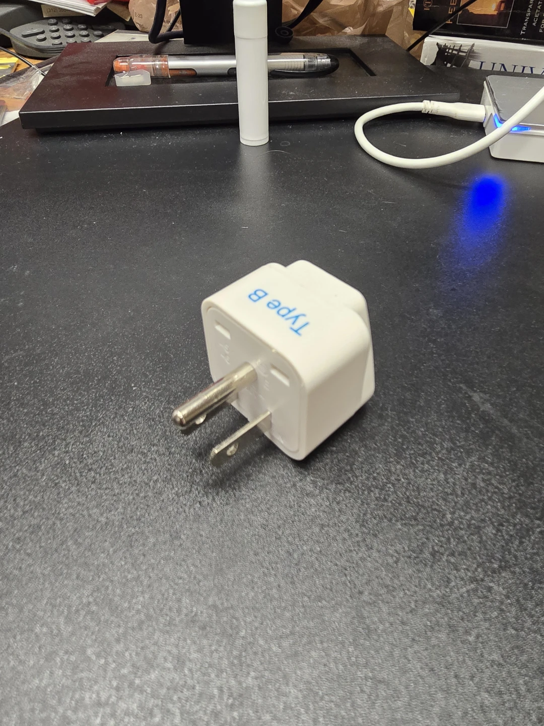 🏈Type B International Power Adapter - photo 2