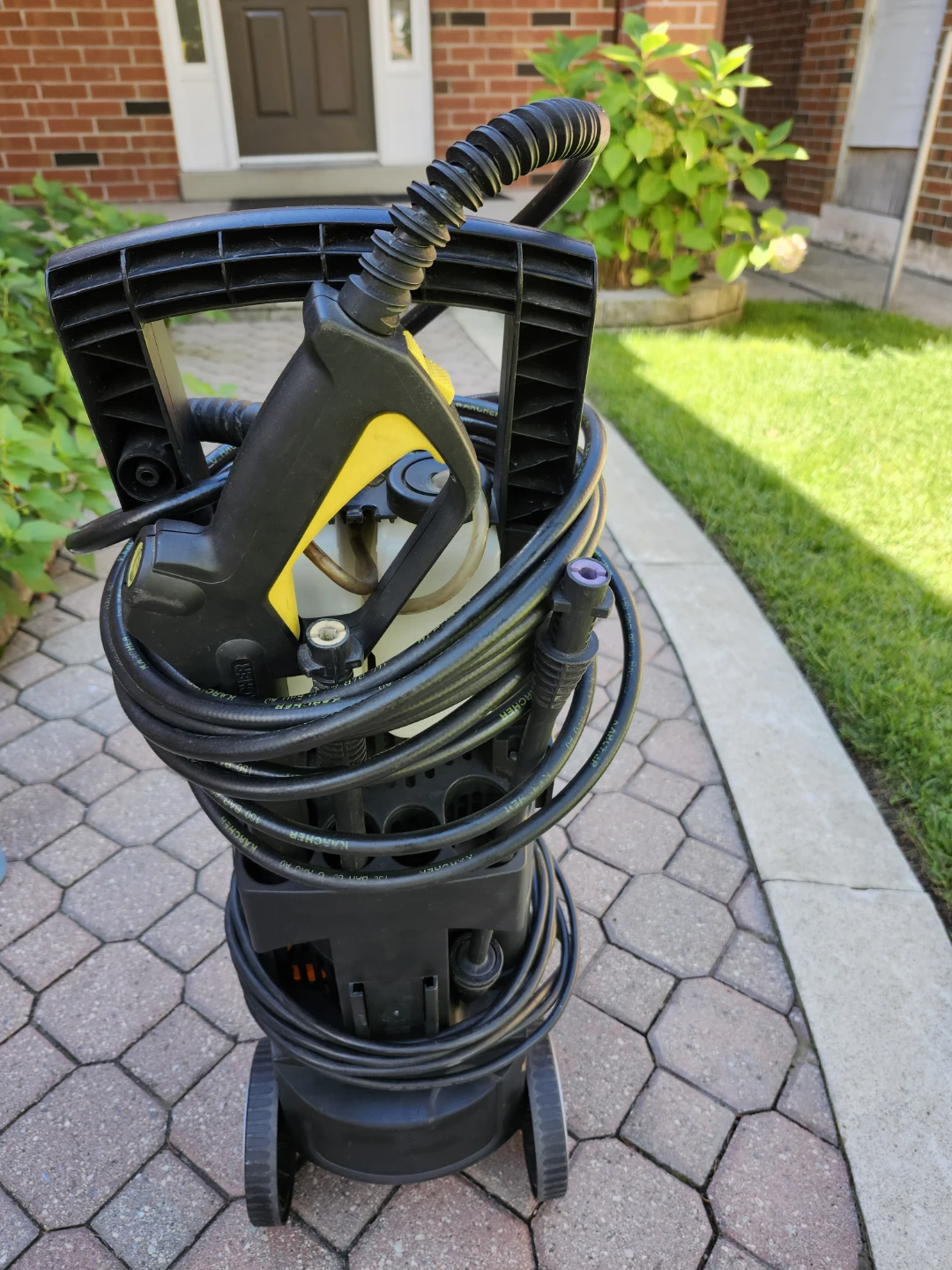 Kärcher Binford 1650 Pressure Washer - photo 2