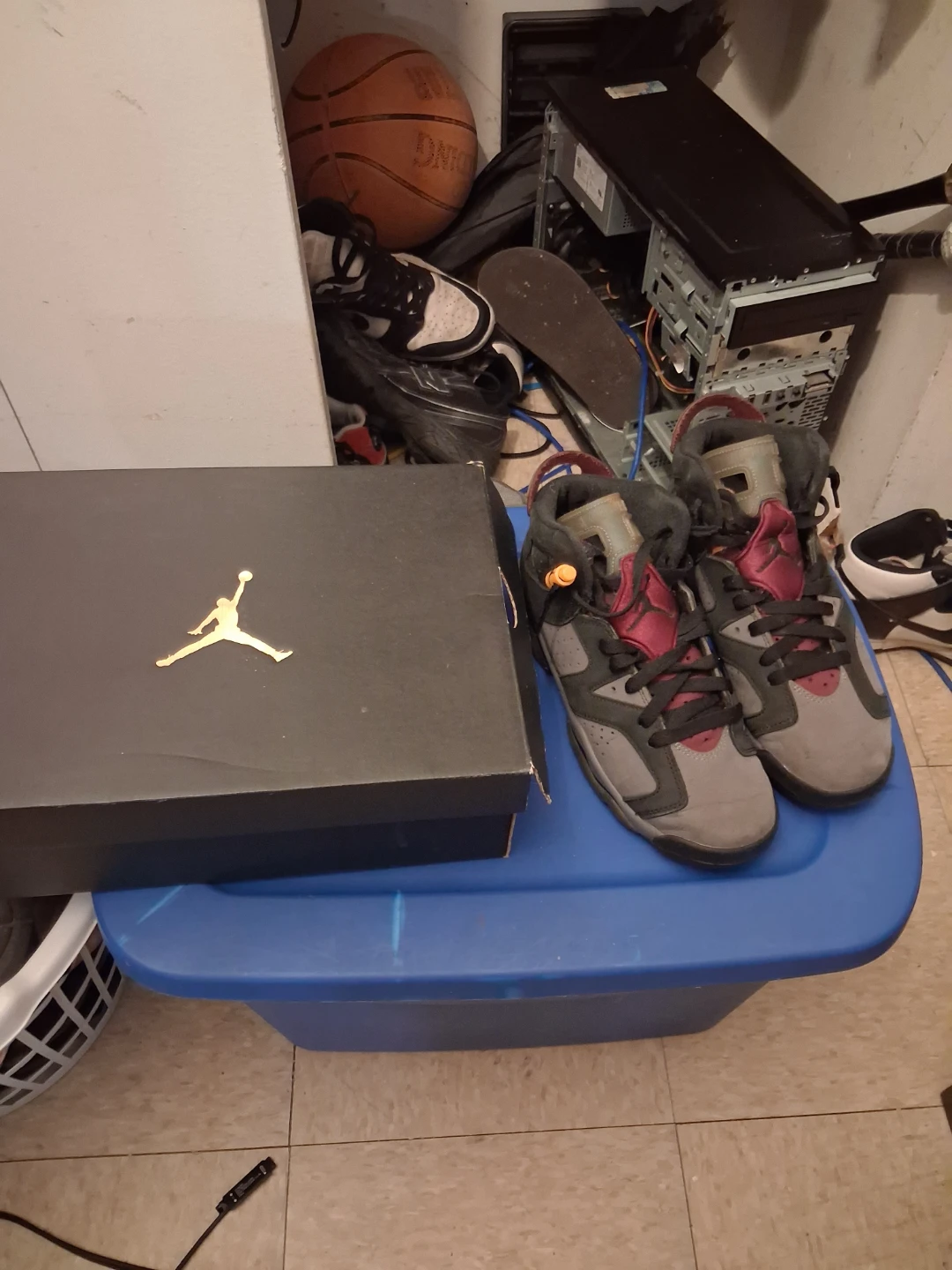 Air Jordan 6 Retro Size 6.5 - photo 2
