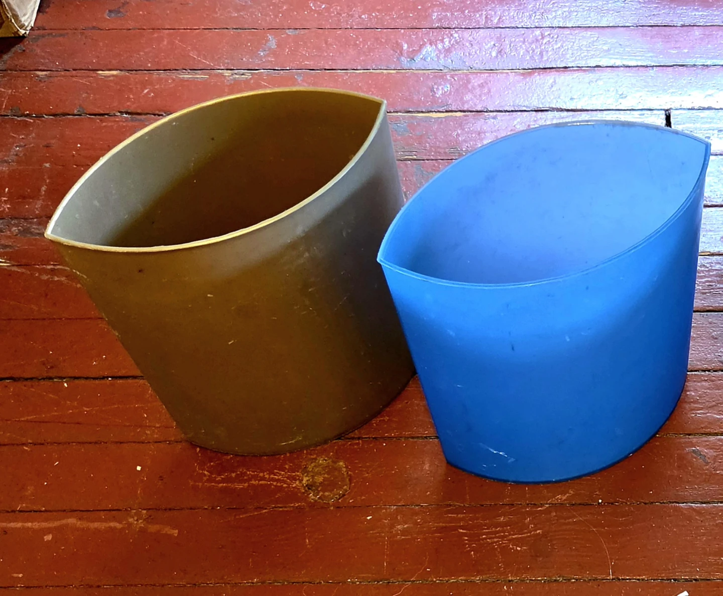 Small Decorative Trash Bins - photo 2