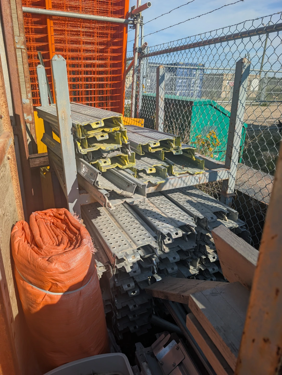 Safway Scaffolding Components - photo 3