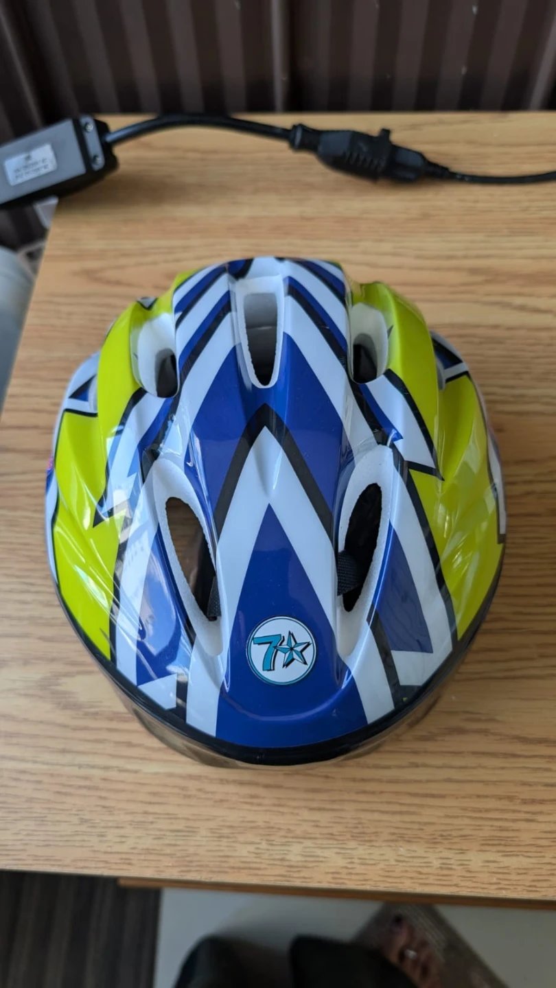 Kids bicycle safety helmet - photo 3