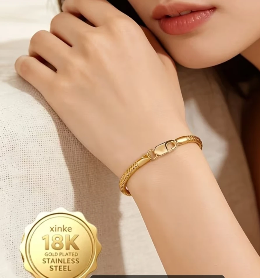 Xinke 24K Golden-Plated Clover Necklace - photo 4