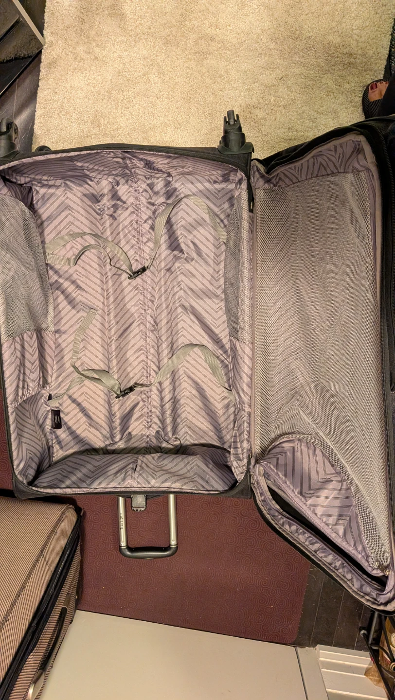 Travelpro Large Black  Spinner 32", Brown 25" Suitcase - photo 5