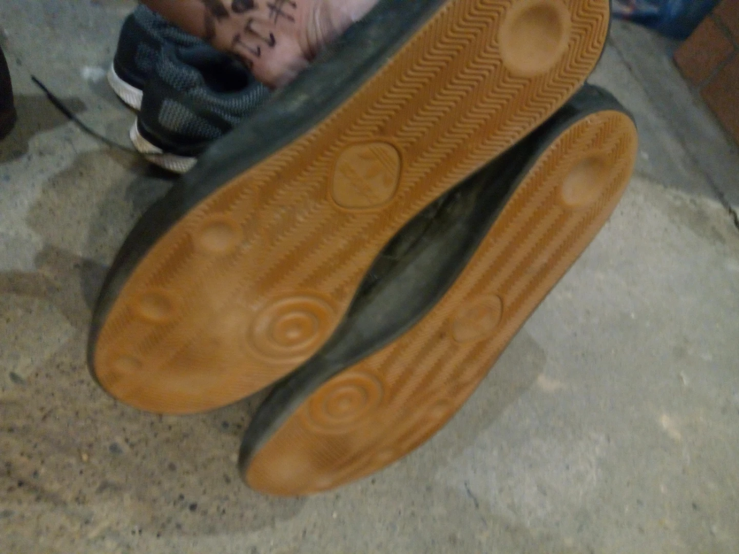 Adidas Shoes (S12) - photo 2