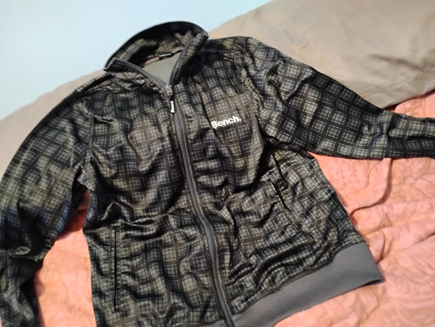 Bench Plaid Zip-Up Jacket