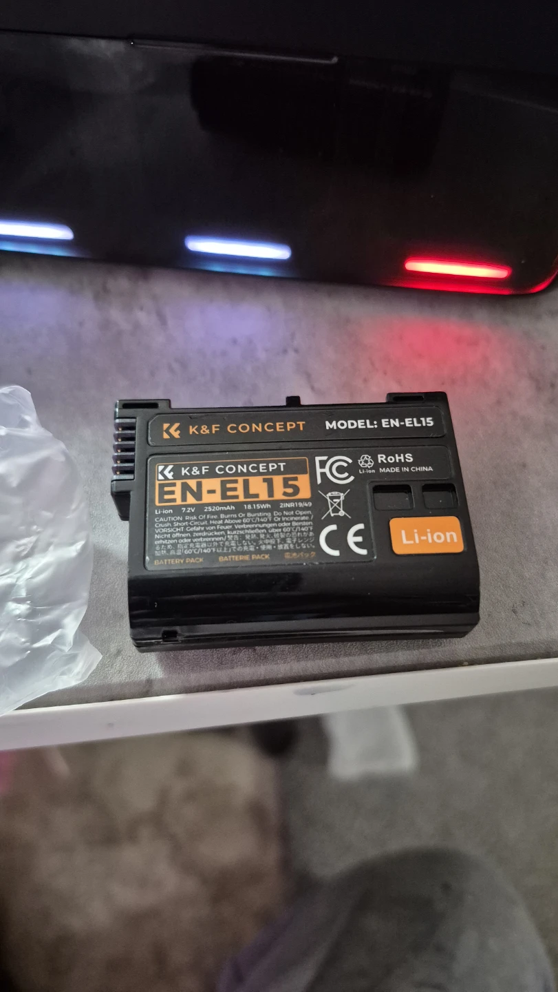 K&F Concept for Nikon EN-EL15 Battery and Charger Set - photo 3