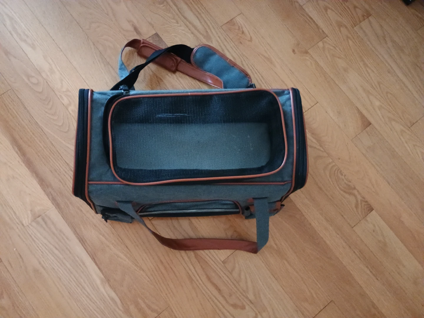 Pet Carrier Bag - photo 2