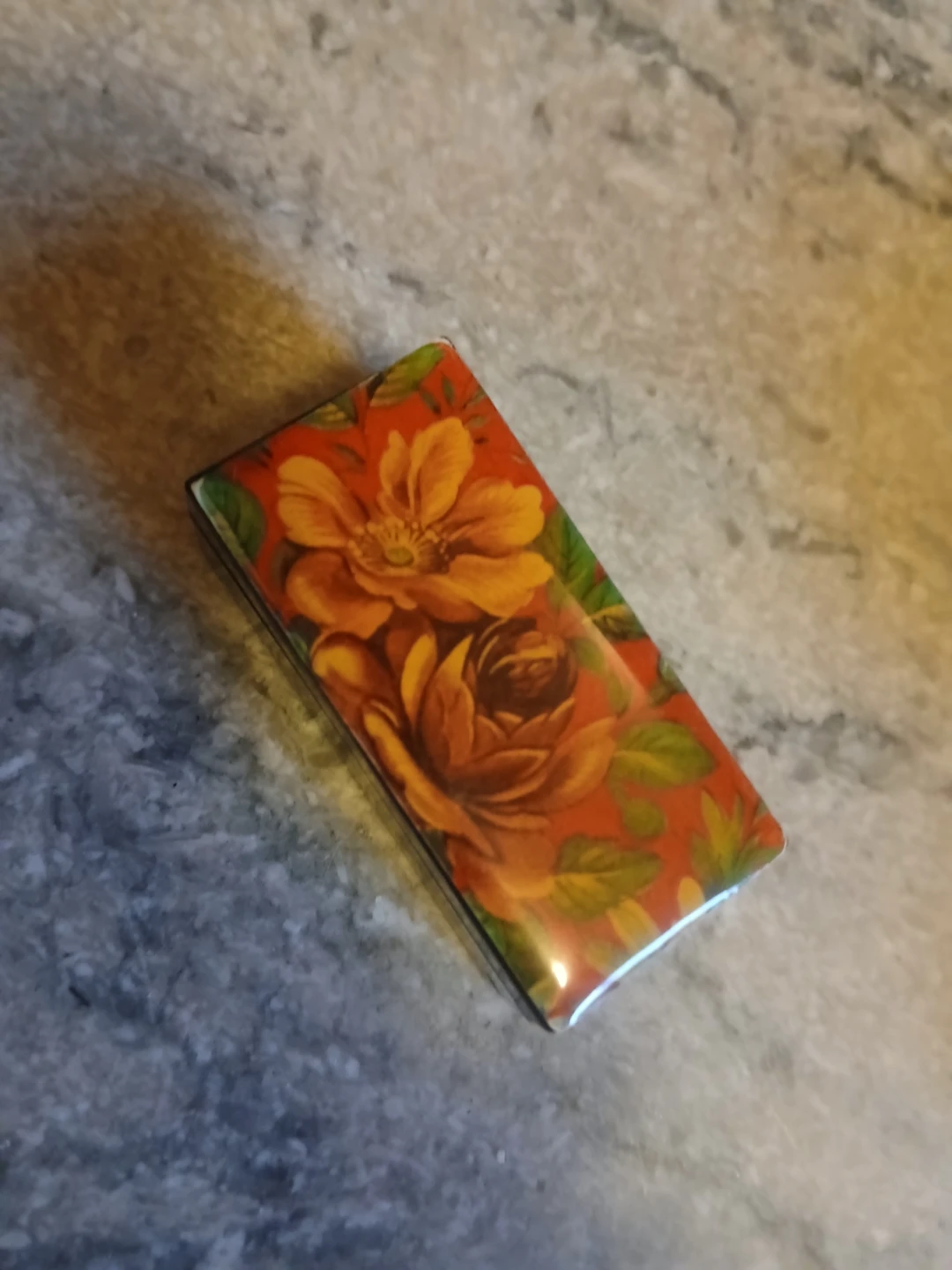🏈   Small vintage Floral  Box