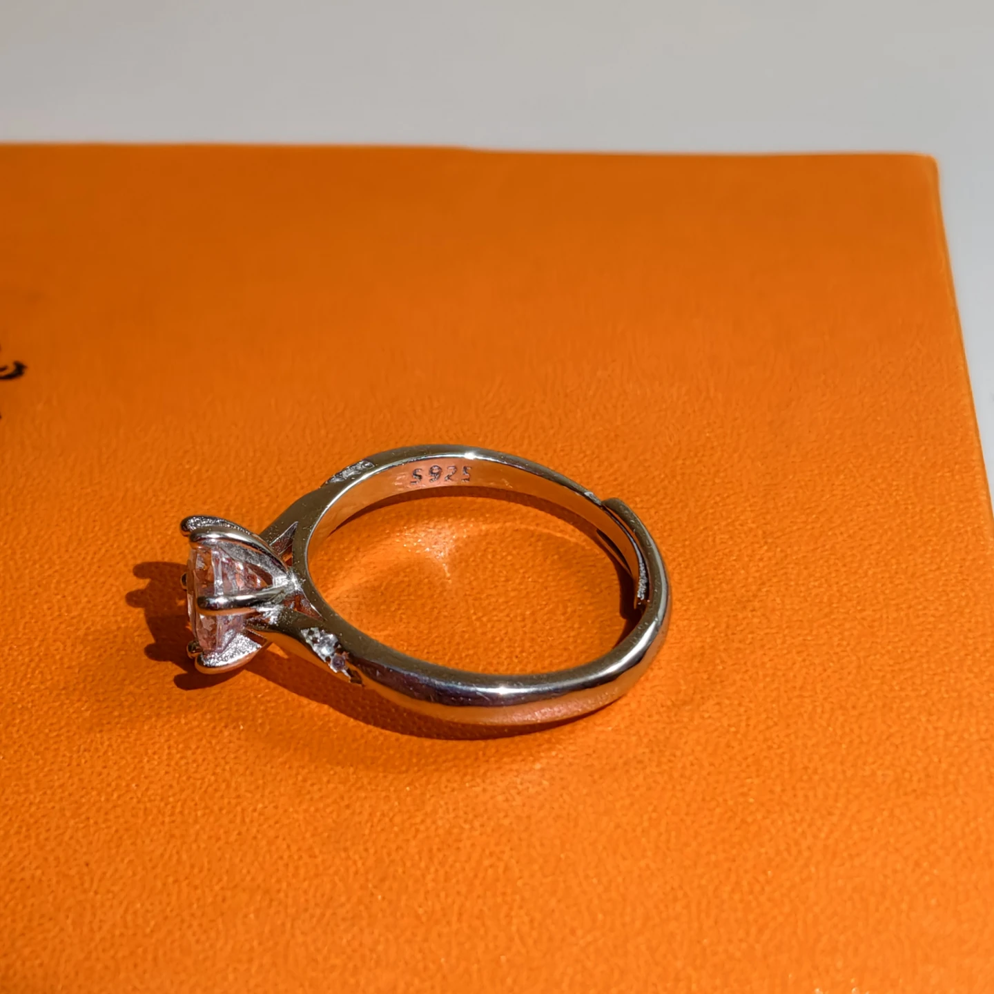 S925 Sterling Silver Adjustable Solitaire Ring - photo 2