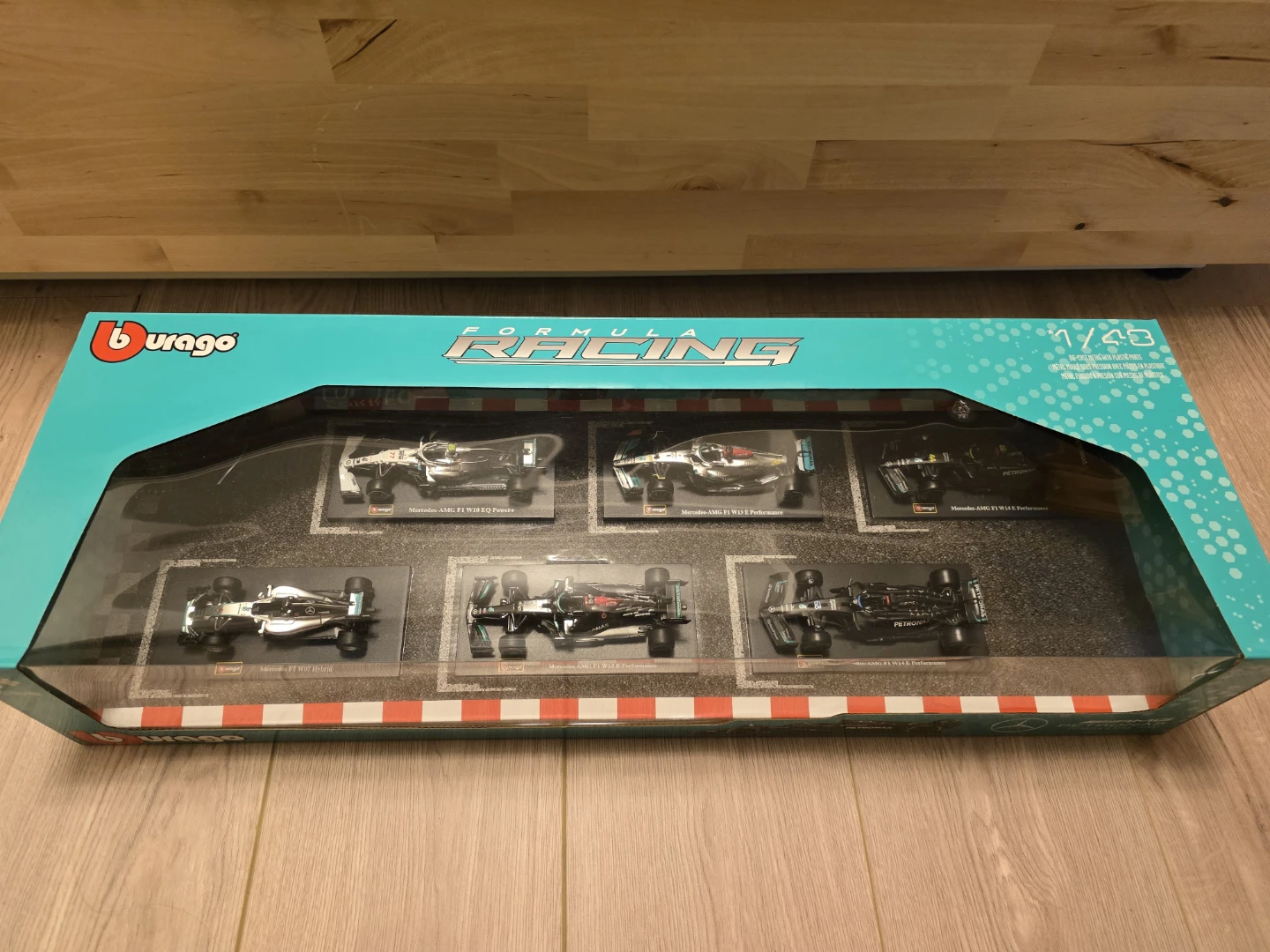 Burago Mercedes-AMG Formula 1 Collection - photo 2
