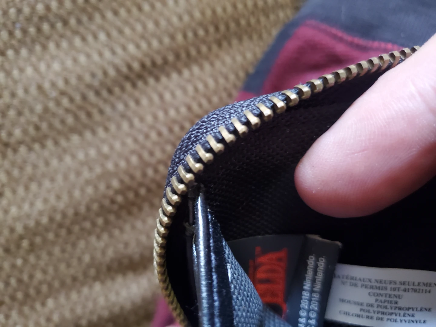Zelda zipper wallet