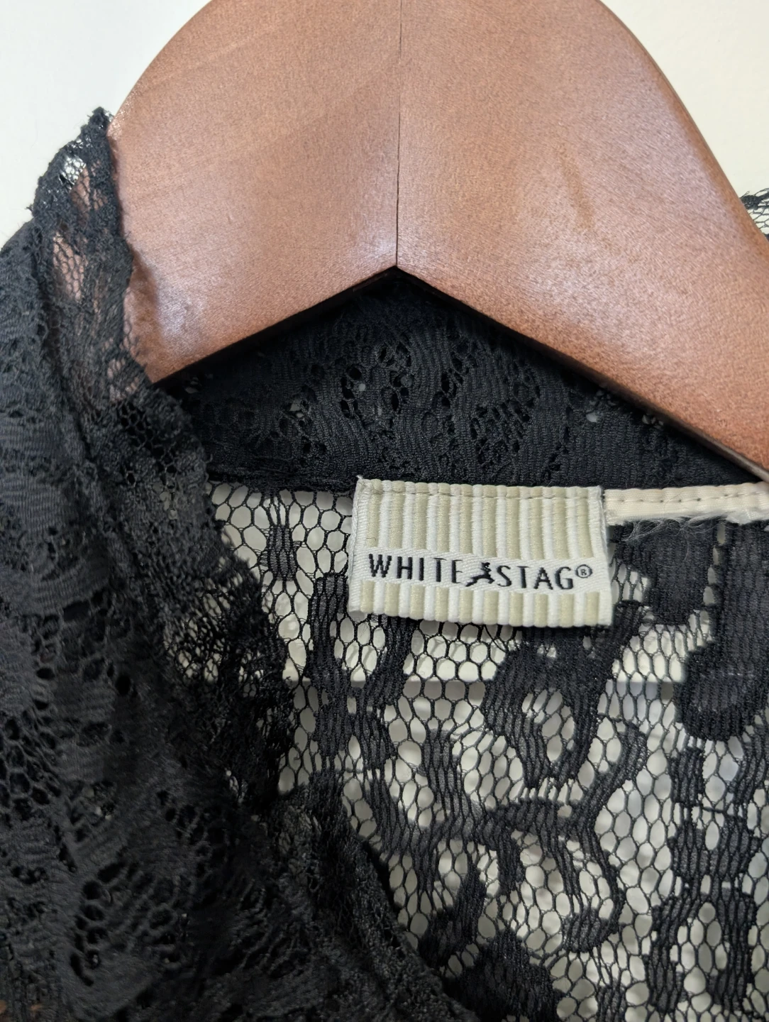 White Stag Black Lace Blouse -m - photo 3